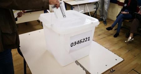 Kampanja počinje u petak, lokalni izbori će zbog neriješenih odnosa biti nacionalno važni