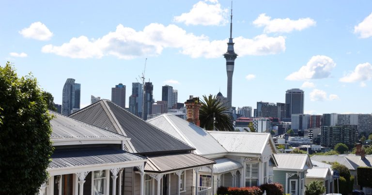 Mladi ljudi napuštaju Novi Zeland u rekordnom broju zbog rasta troškova života | Migracije