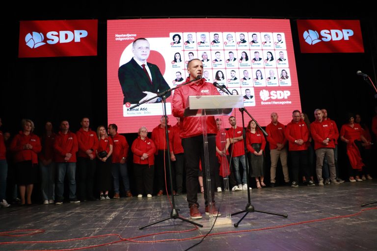 SDP Brčko distrikta BiH sinoć i zvanično započeo predizbornu kampanju u Distriktu SDP Brčko distrikta BiH sinoć i zvanično započeo predizbornu kampanju u Distriktu