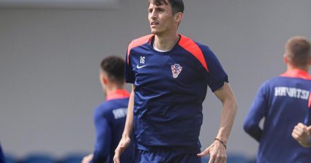 Budimir: Novi vatreni mi je skupljao lopte, kao što sam ja Modriću i Eduardu