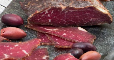 Suho meso iz BiH na 9. mjestu među najboljih 100 u svijetu, a na popisu čak 7 specijaliteta iz RH