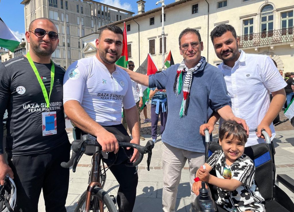 Usred izraelskog rata u Gazi, biciklista Alaa al-Daly bori se za šansu za slavu | Biciklizam