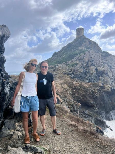 Ronjenje kao idealan sport za žene ili zašto se ne odvažiti i zaroniti u plavetnilo?