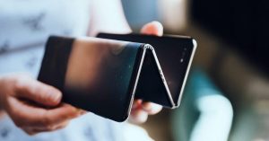 Huawei za 10. septembar najavio veliki događaj, predstavlja mobitel na trostruki preklop