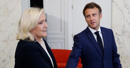 Da li je Macron izborom premijera potpisao ugovor s “đavolom”? Le Pen mu je potrebna više nego ikada