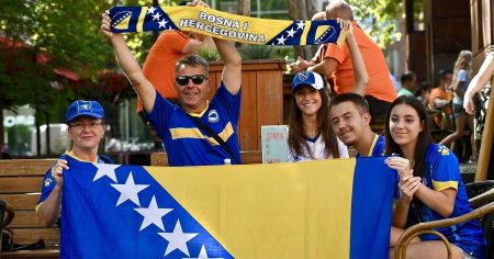 Navijači BiH preplavili ulice Eindhovena, čeka nas spektakularna nogometna atmosfera