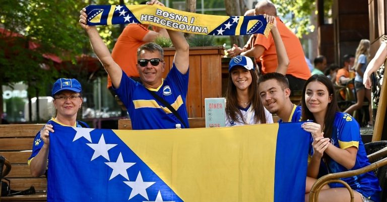 Navijači BiH preplavili ulice Eindhovena, čeka nas spektakularna nogometna atmosfera