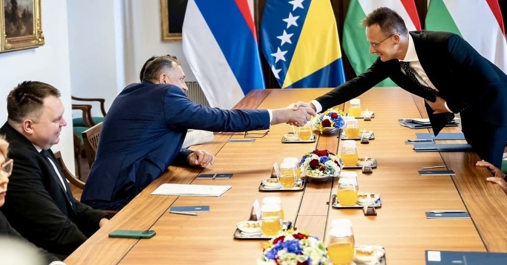 U šta Mađari gledaju? Szijjarto nazvao Dodika “regionalnim liderom stabilnosti”