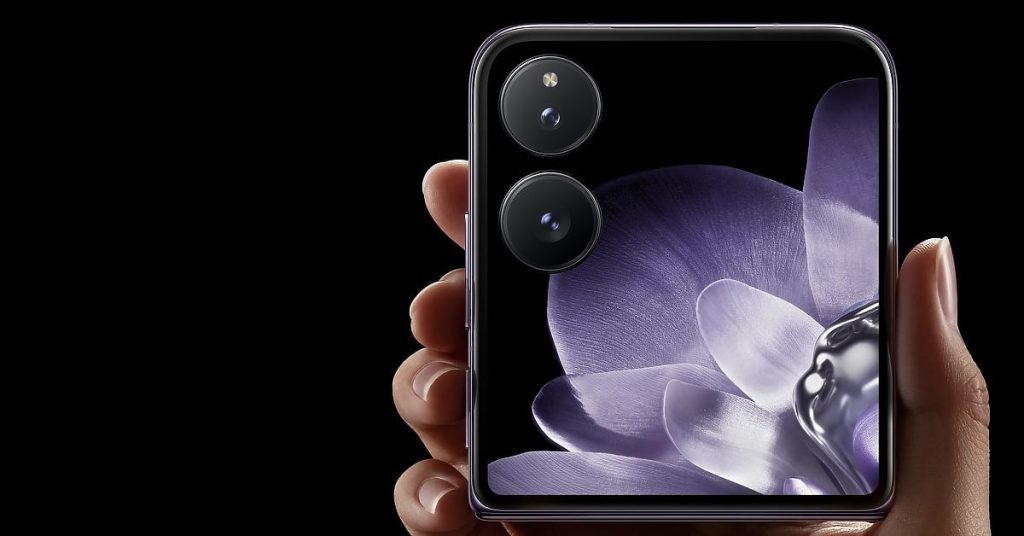 Xiaomi Mix Flip stiže u Evropu, očekuje se cijena od 1.300 eura