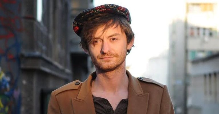 Mladić koji je javno progovorio o Kasumoviću nije isti mladić iz presude: Koliko je uopšte njegovih žrtava? Mladić koji je javno progovorio o Kasumoviću nije isti mladić iz presude: Koliko je uopšte njegovih žrtava?