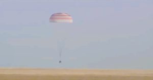 Kapsula Soyuz se vratila s ISS-a, ruski kosmonauti postali rekorderi