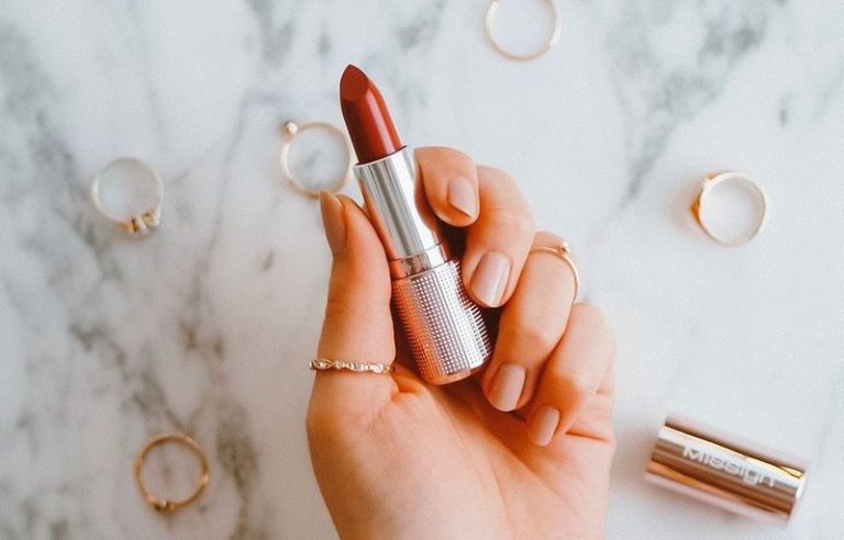 Top 3 nijanse ruževa za usne za jesen i zimu 2024.