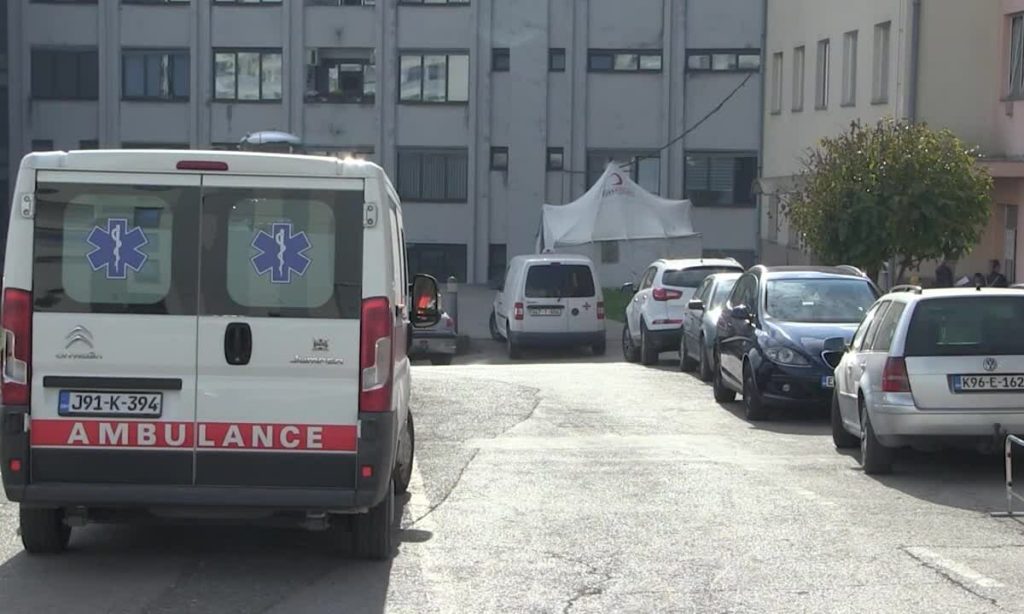 Općinski sud donio presudu, UKC Tuzla zbog smrti Amire Selimović članovima porodice mora platiti po 20.000 KM: “Vratili je kući, umrla nakon dva sata”
