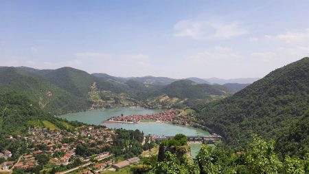 Čvorić: Počelo suđenje za silovanje u Zvorniku