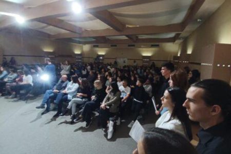 Održano predavanje o štetnosti konzumiranja energetskih napitaka