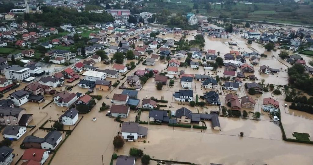 Uživo: Potvrđeno da ima žrtava u poplavama!