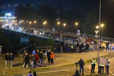 SB NA LICU MJESTA: Pogledajte atmosferu pred utakmicu u Zenici, jedna stvar upada u oči… (FOTO)