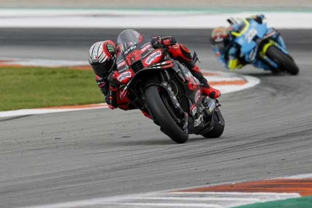 Bezzecchi slavio u Valenciji u posljednjoj trci sezone MotoGP šampionata Bezzecchi slavio u Valenciji u posljednjoj trci sezone MotoGP šampionata