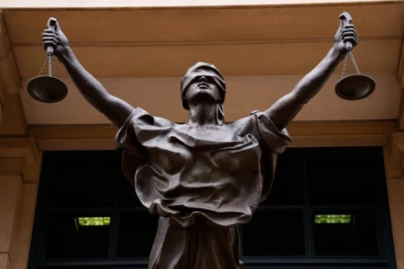 Odbačene optužbe protiv bivšeg šefa FBI-a