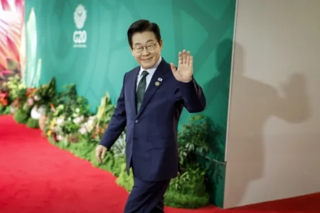 Lee: Sjeverna i Južna Koreja nalaze se u vrlo opasnoj situaciji Lee: Sjeverna i Južna Koreja nalaze se u vrlo opasnoj situaciji