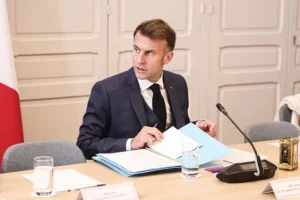 Macron optimističan: Postoji mogućnost pravog napretka ka miru u Ukrajini