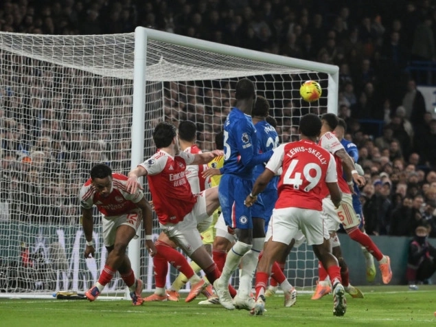 Neriješeno u duelu Chelseaja i Arsenala, United slavio nakon preokreta Neriješeno u duelu Chelseaja i Arsenala, United slavio nakon preokreta