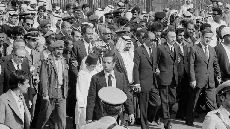 Smrtonosni zagrljaj: Saudijski kralj kog je ubio nećak pre 50 godina