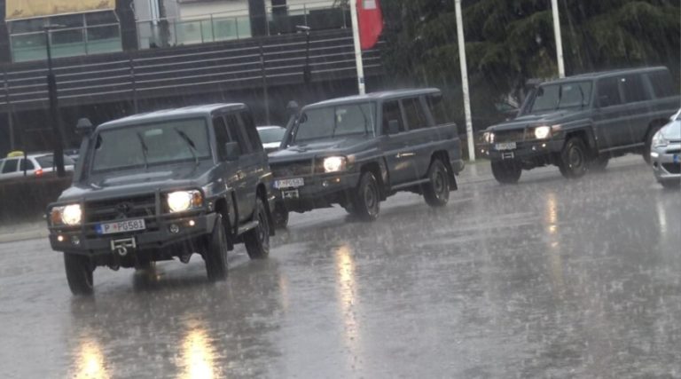 UOČI UTAKMICE CRNA GORA – HRVATSKA: U Podgorici zatvoreno više ulica, policija djeluje preventivno, za razliku od sinoć