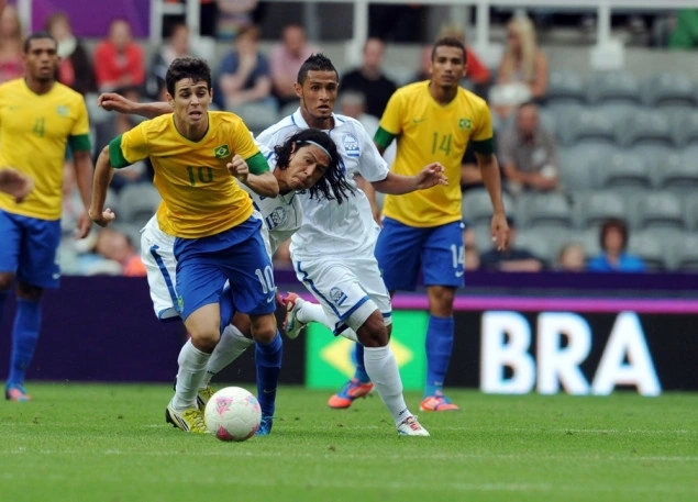 Brazilski fudbaler Oscar napustio bolnicu Brazilski fudbaler Oscar napustio bolnicu