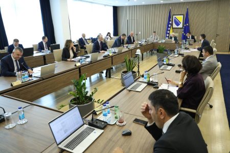 Nacrt zakona o VSTV-u pred Vijećem ministara samo dva dana nakon e-konsultacija: Privid transparentnosti i nepoznata verzija za javnost