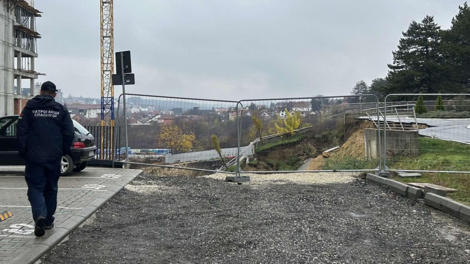 Urušavanje puta u Kragujevcu: Šta znamo do sada