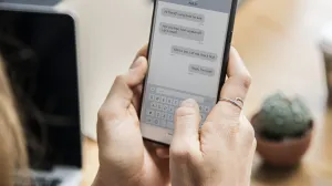 Priča o privedenoj starici uznemirila mnoge: Pozadina cijele priče još je tužnija