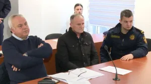 Masakr u Srbiji: Ubijeni otac i sin, majka preživjela ranjavanje u glavu i pozvala policiju