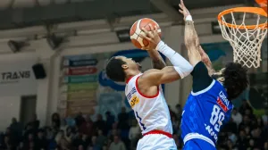 Donji Vakuf na prvom mjestu, Sloboda sigurna protiv Slavije