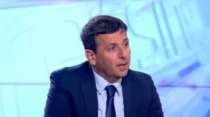 Od ranije poznat… – Ko je Nenad Radinković, koji je na snimku sa Vladom Đajićem?