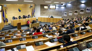 Čavalić predložio da se razmatra ukidanje bijelog hljeba: Evo kako su glasali poslanici