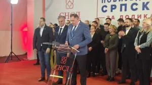 Siniša Karan slavi pobjedu: Narod je prepoznao trenutak i odlučio Siniša Karan slavi pobjedu: Narod je prepoznao trenutak i odlučio