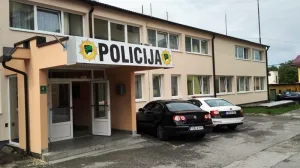 Kao na divljem zapadu: Sa pištoljem u ruci prijetio sugrađaninu