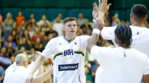 Legenda stigla na trening bh. košarkaša i poželjela sreću Zmajevima