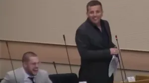 Vukanović razotkriva tajne veze: Supruga predsjednika CIK-a bila savjetnica Siniši Karanu