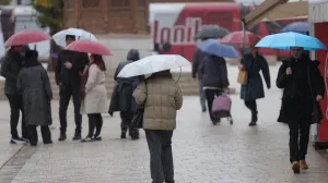 (VIDEO) Saobraćaj na Bradini bio totalno obustavljen zbog cisterne, sada je krenulo, ali usporeno