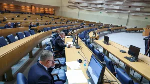 Šta se dešavalo na zajedničkoj sjednici oba doma PS BiH? – Krišto dobila škakljiva pitanja