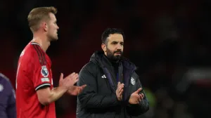 (VIDEO) Đavoli prevarili domaćine pri izvođenju slobodnog udarca: Neobičan pobjednički gol Uniteda