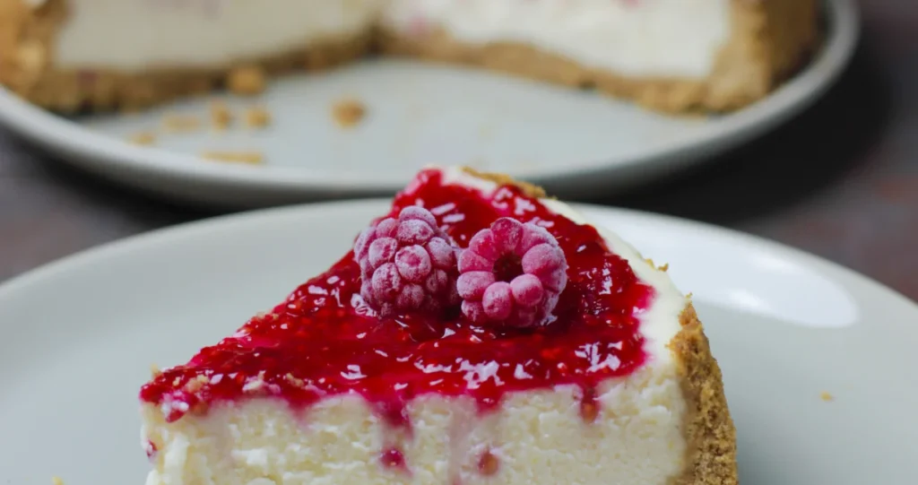 Savršen desert u tren oka: Cheesecake bez pečenja za koji će vam svi tražiti recept