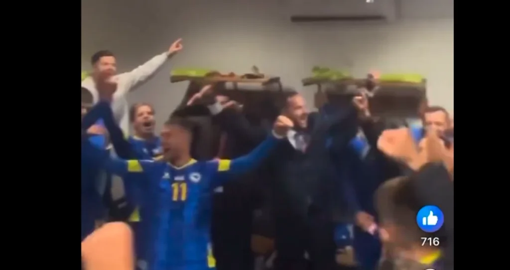 (VIDEO) Vico Zeljković u TRANSU sa igračima pjevao Poljem se širi miris ljiljana