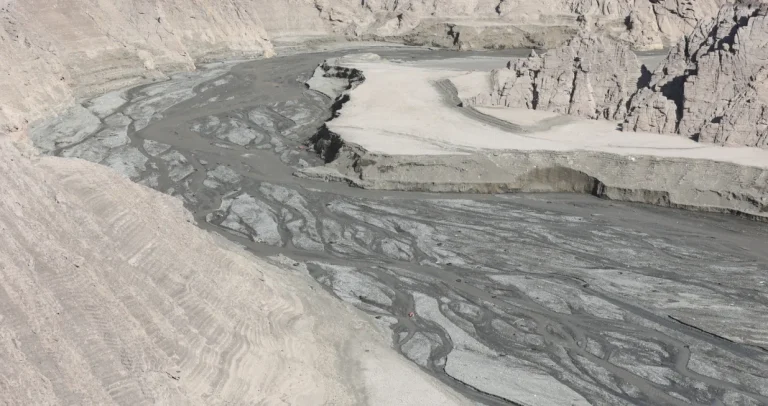 Zbog rekordne suše Iran počeo zasijavati oblake Zbog rekordne suše Iran počeo zasijavati oblake