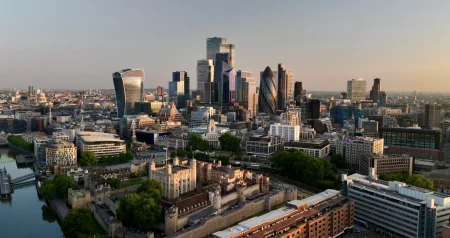 Nova politika azila u Ujedinjenom Kraljevstvu uvodi 20-godišnji put do trajnog naseljavanja