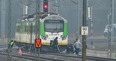 Ukrajinci koji rade za Rusiju krivi za sabotažu železnice, tvrdi premijer Poljske