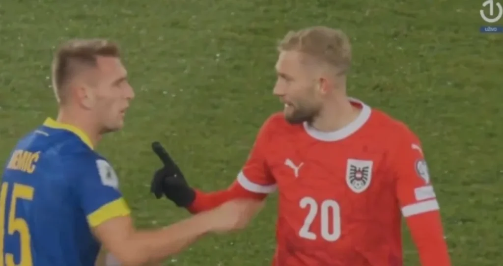(VIDEO) VAR poništio gol Austrijancima: Kiptili su od bijesa, ali sudija nije htio ni da čuje proteste
