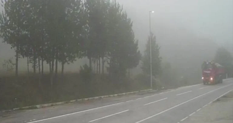 Poledica, magla, odron… Ne krećite na put bez zimske opreme: Stanje na putevima u BiH